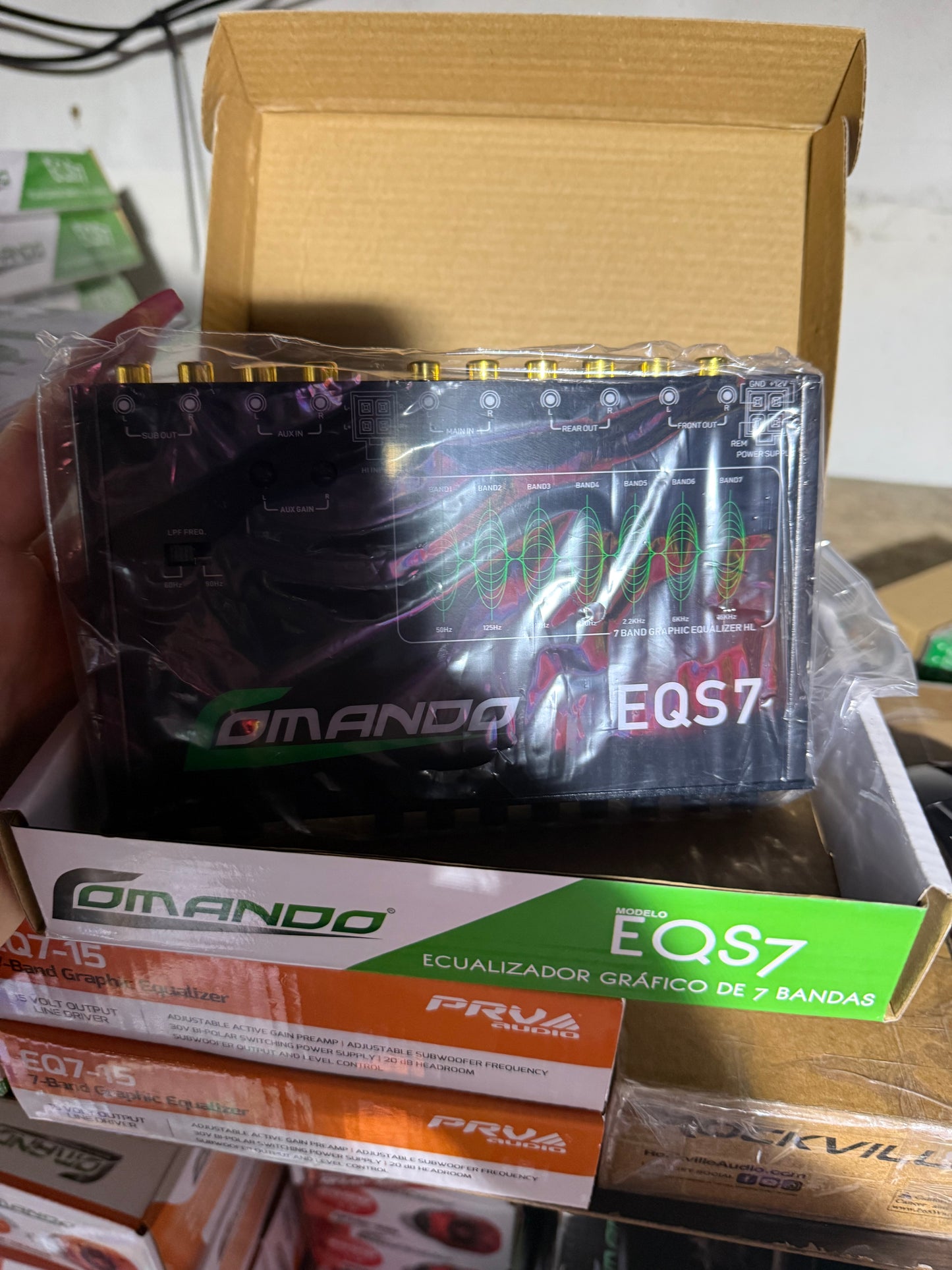 Commando Eq